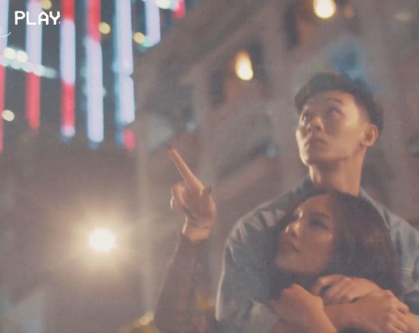 Vũ Thảo My ‘chất chơi’, xăm thật trên tay khi quay MV mới Vũ Thảo My ‘chất chơi’, xăm thật trên tay khi quay MV mới