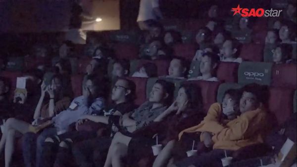 Co rúm người sợ hãi…