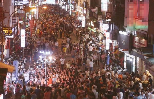 Phố đi bộ Bùi Viện sẽ mở rộng không gian và thời gian hoạt động Phố đi bộ Bùi Viện sẽ mở rộng không gian và thời gian hoạt động
