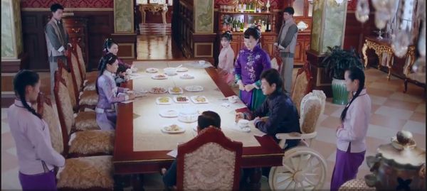 Bữa cơm 'nhắc nhở' được Mộ Dung Thiên cố tình chuẩn bị