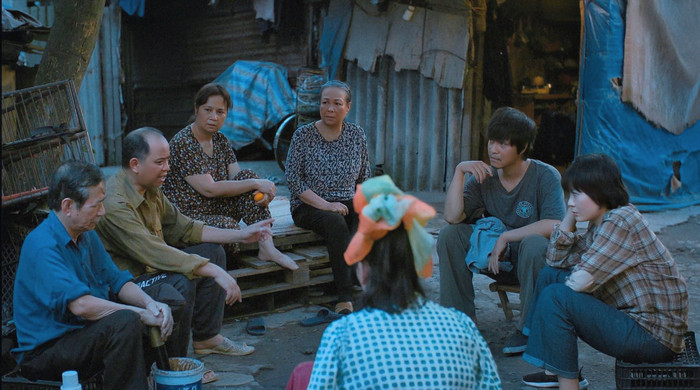 Cuộc Đời Vẫn Đẹp Sao: Bát (Tuấn Anh) chính thức đền tội, 500 anh em xóm chợ nghèo quá chiến! Ảnh 4