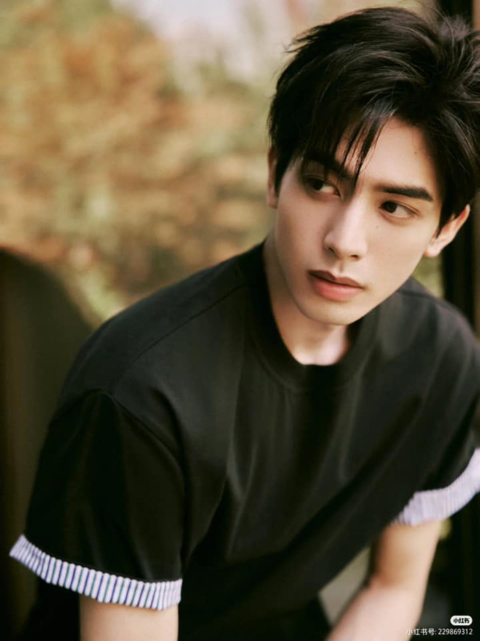 Dân tình phản đối Ngu Thư Hân hợp tác cùng Tống Uy Long vì diễn dở? Ảnh 5