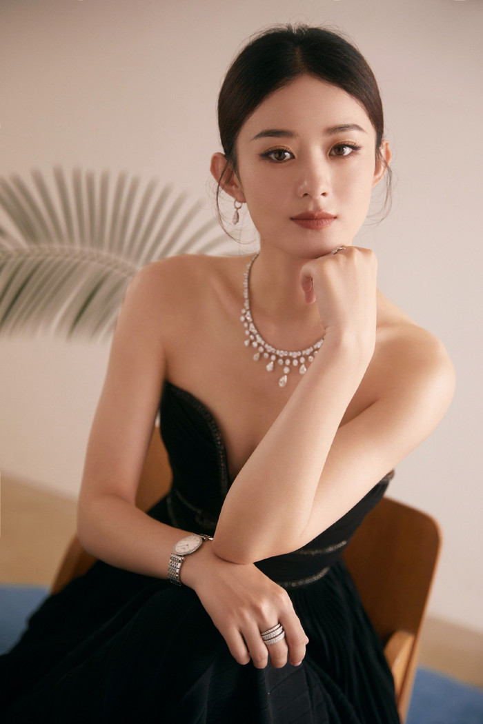  Triệu Lệ Dĩnh gây choáng với loạt ảnh chưa qua chỉnh sửa ở tuổi U40 Ảnh 4