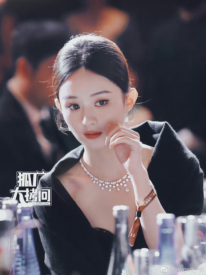  Triệu Lệ Dĩnh gây choáng với loạt ảnh chưa qua chỉnh sửa ở tuổi U40 Ảnh 10