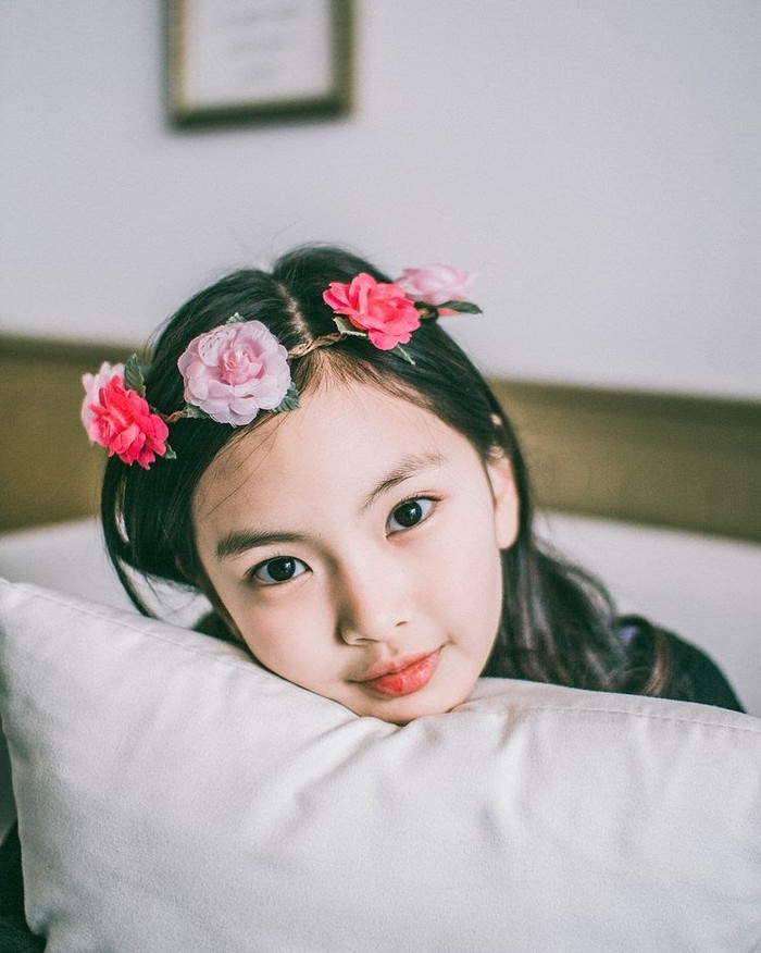  Loạt ảnh pre-debut của Hye-in (NewJeans) bất ngờ bị đào lại, nhan sắc thế nào mà cõi mạng xôn xao? Ảnh 3