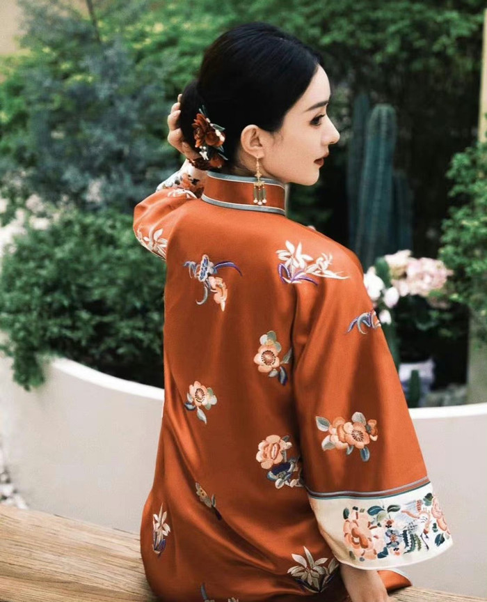  Đúng dịp đặc biệt, Triệu Lệ Dĩnh trở thành cô dâu sắp về chung nhà với Lâm Canh Tân? Ảnh 2