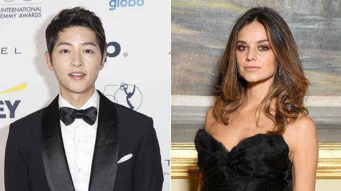  Song Joong Ki lúc yêu Song Hye Kyo thì giấu giếm, nhưng vợ mới lại công khai với bạn bè từ rất sớm Ảnh 2