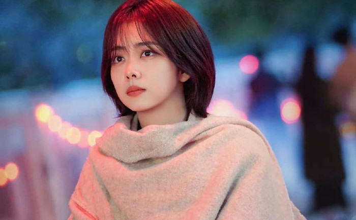  Bắt gặp Đàm Tùng Vận đi dã ngoại cùng bạn trai, còn mang theo cục cưng của cả hai Ảnh 1