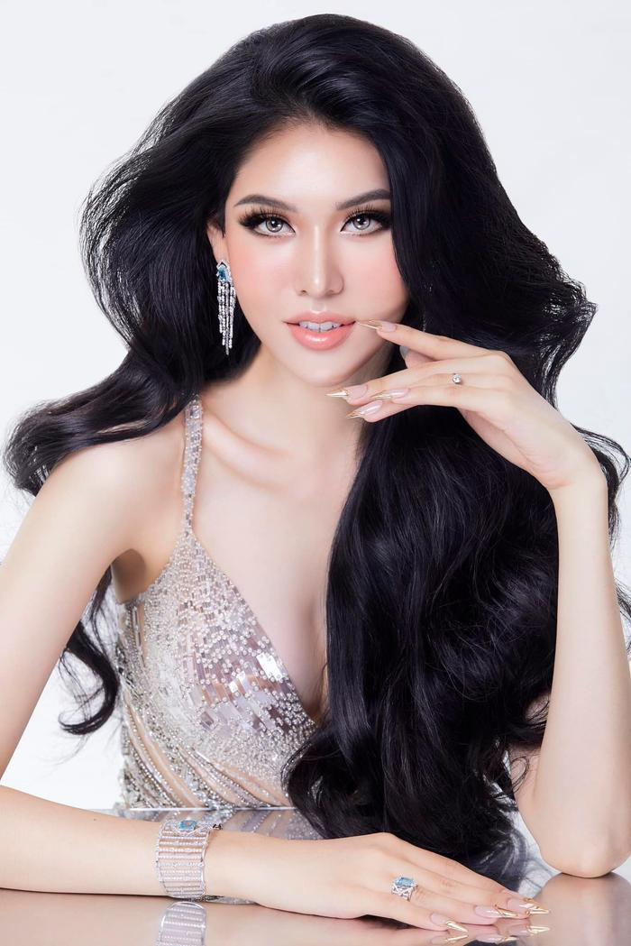 Trang phục dạ hội của đại diện Việt Nam tại chung kết Miss International Queen 2023 có gì đặc biệt?  Ảnh 5
