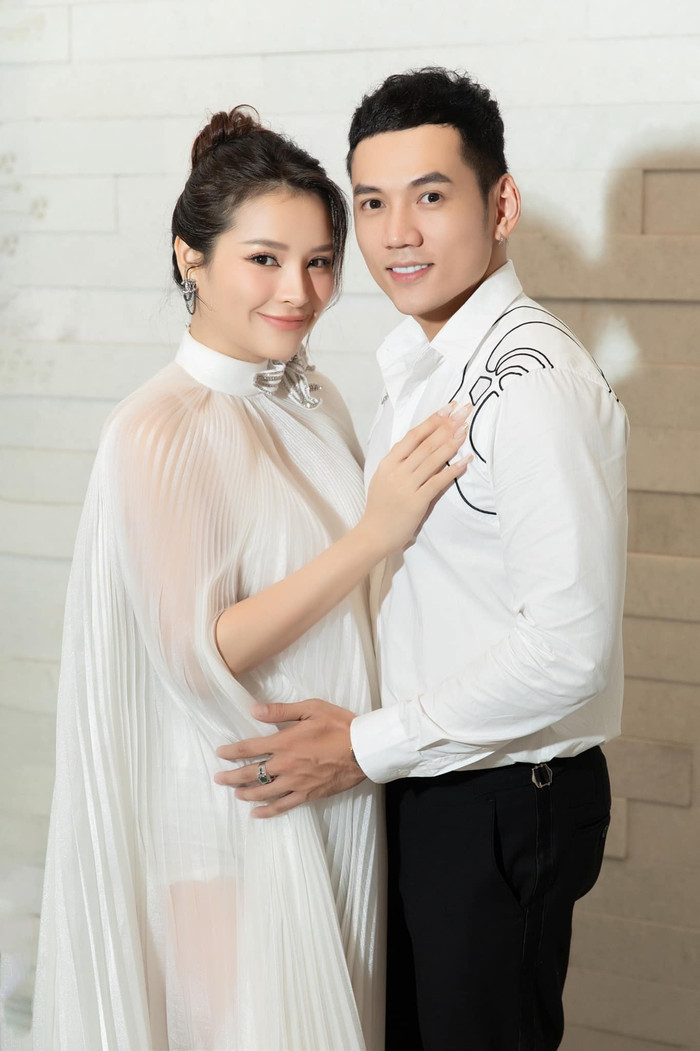  Lý Bình nhắn nhủ đầy tình cảm tới quý tử mới sinh, đặc biệt cảm ơn Phương Trinh Jolie Ảnh 4