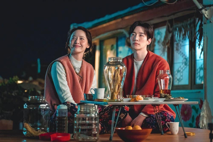  Mặc làn sóng tẩy chay, King The Land của Lee Jun Ho - YoonA vẫn lập thành tích 'khủng' Ảnh 1