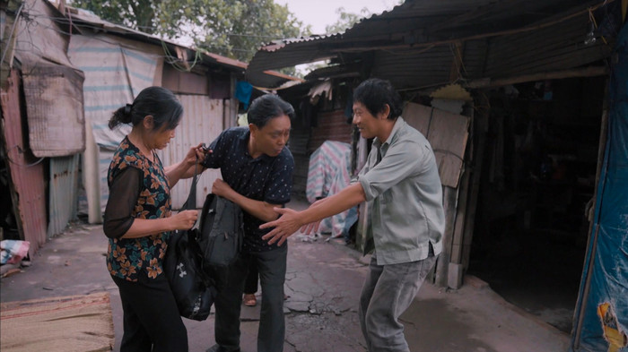  Cuộc Đời Vẫn Đẹp Sao tập 38: Để Bát không đi tù, bố mẹ ruột nhẫn tâm ép Luyến làm điều này Ảnh 1