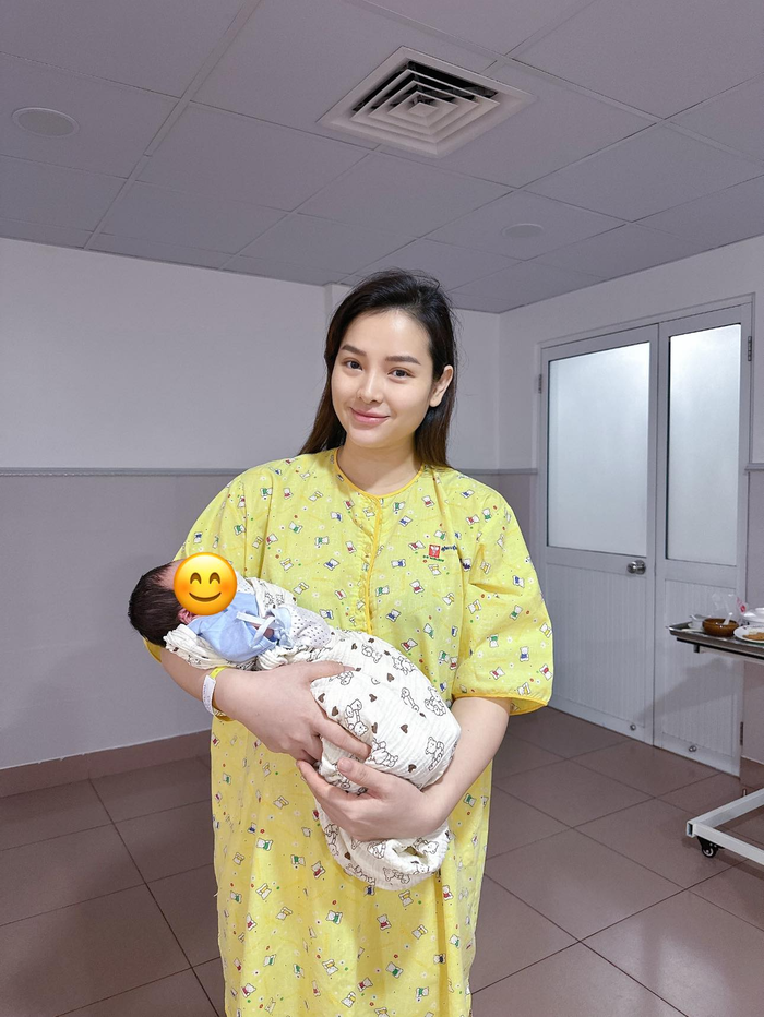  Phương Trinh Jolie khoe 'bí thuật' khiến da căng bóng như gương sau sinh khiến dân mạng bất ngờ Ảnh 1