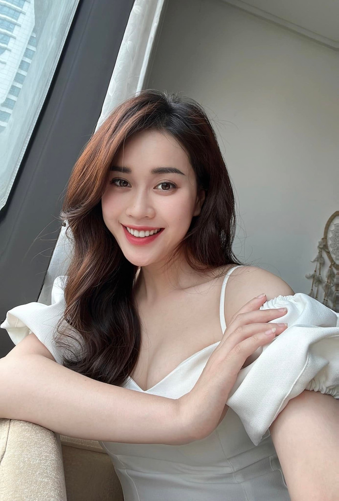  Nữ MC VTV thông báo mang thai con đầu lòng sau hơn một năm kết hôn Ảnh 2