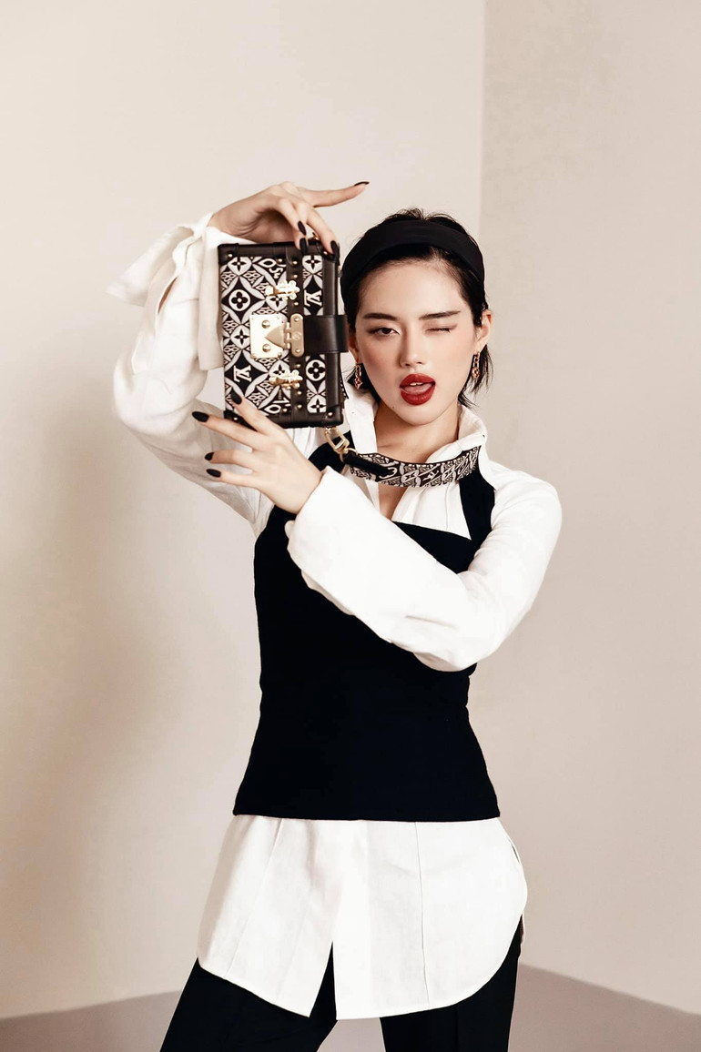 "Cô em Trendy" Khánh Linh: Không ngại thay đổi để trở thành một bản thể riêng biệt đầy cá tính Ảnh 9