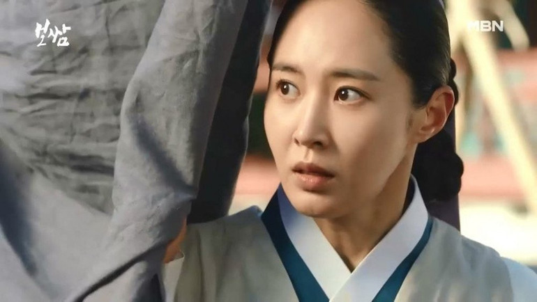Netizen phấn khích với tạo hình cổ trang của Yuri (Girls 'Generation) Ảnh 6