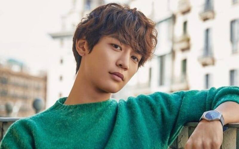 Minho (SHINee) có thể cùng Kim Go Eun góp mặt ộ phimb truyền hình sắp tới 'Yumi's Cells' Ảnh 2