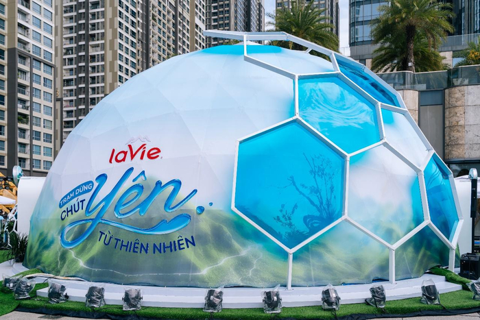  Loạt Celeb khám phá triển lãm đa giác quan độc nhất 'Trạm Dừng Chút Yên' giữa lòng thành phố Ảnh 4